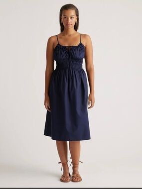 Quince Organic Cotton Keyhole Midi Dress in Navy Size Medium 342